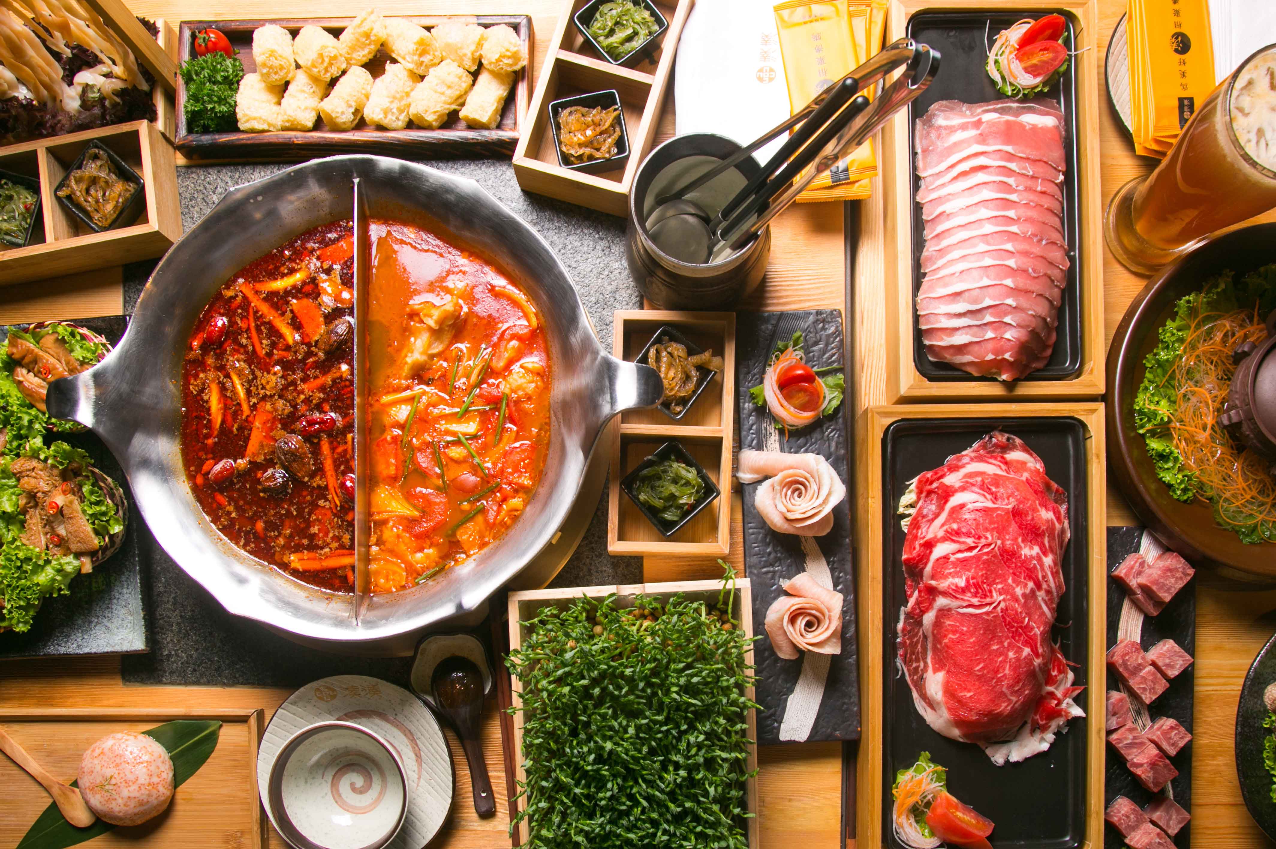 Chengdu Hot Pot - the Dragon's Treat for Visiting Tourists in Chengdu
